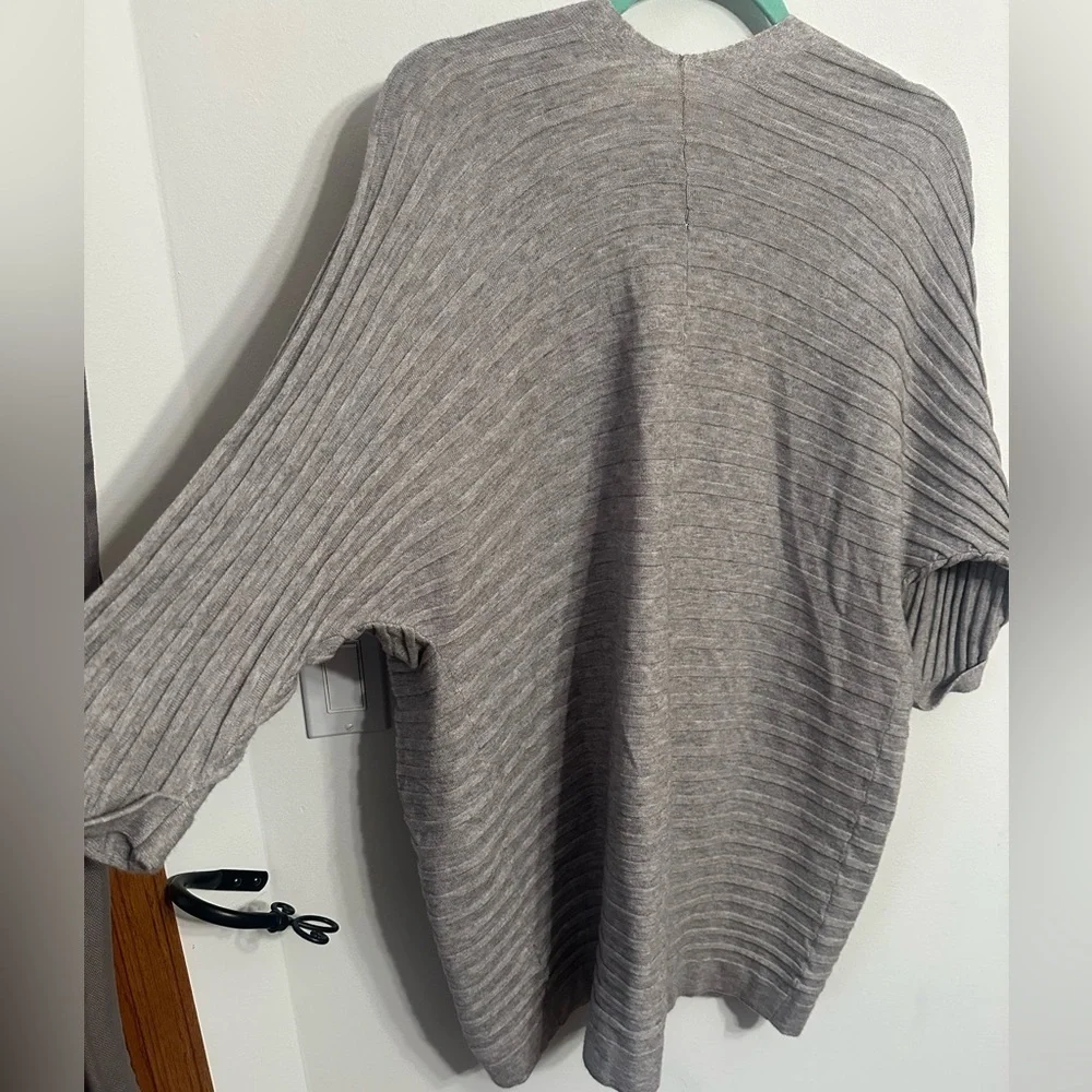 Oversized open front grey ribbed cardigan size Medium NWT - Picture 6 of 6